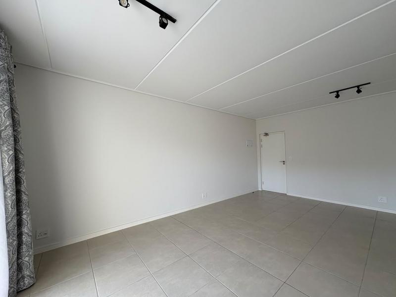 To Let 3 Bedroom Property for Rent in Richwood Western Cape